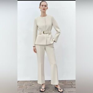 🔥🔥Zara wide belt blazer